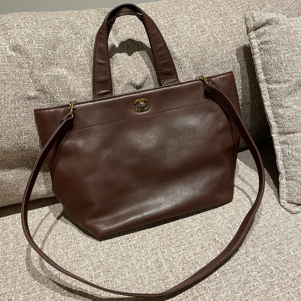 Vintage authentic Chanel lambskin brown tote